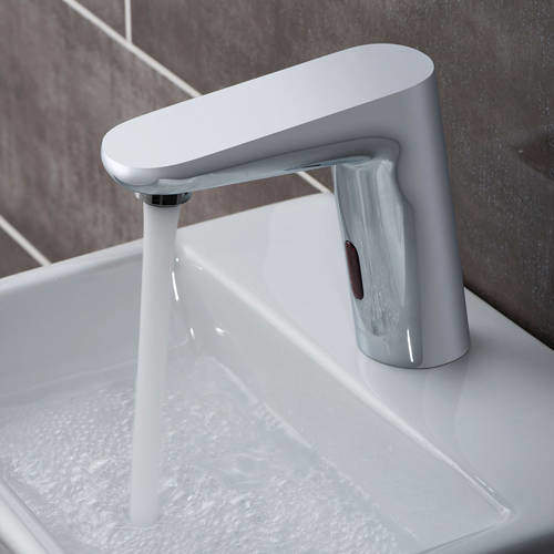 Vado I-Tech Infra-Red Mono Basin Tap (Chrome).