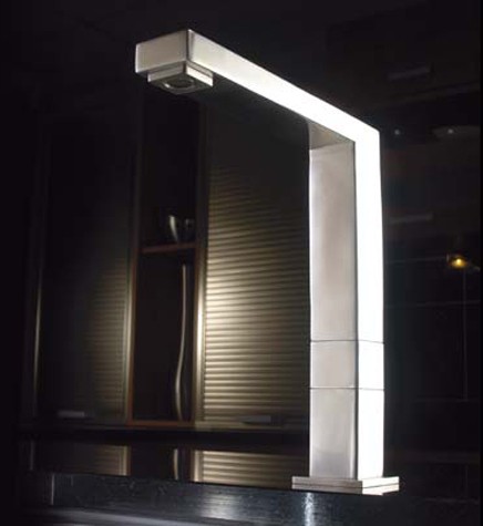 Example image of Abode Vixo Progressive Valve Monostem Kitchen Tap (Brushed Nickel).