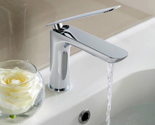 Example image of Crosswater KH Zero 2 Mono Basin Mixer Tap With Lever Handle (Chrome).